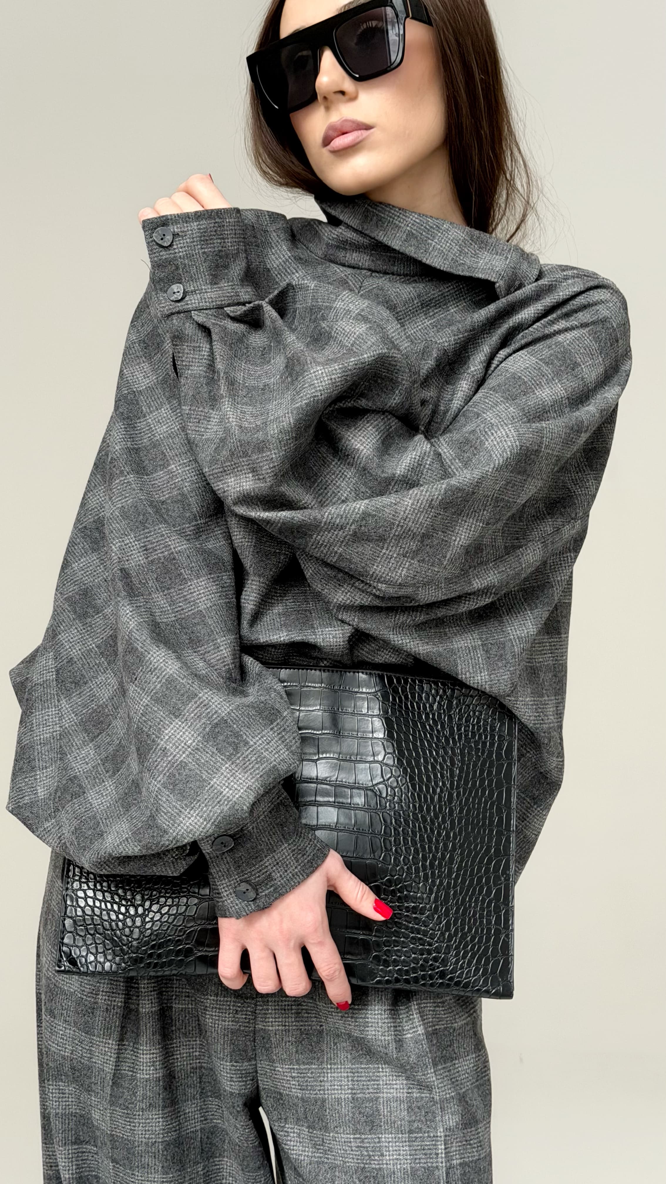 Блуза-батник в клетку — фото 4