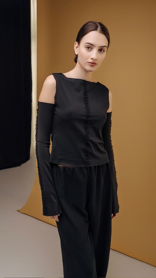 Топ с бумажным шифоном