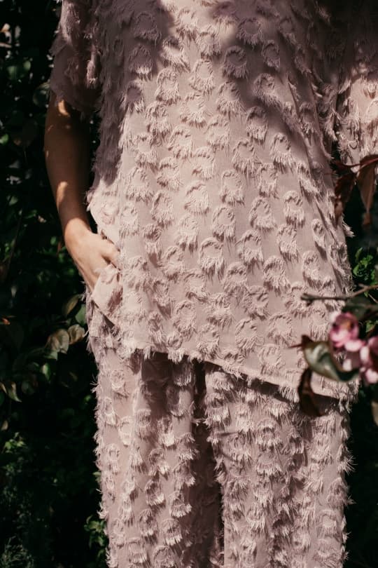 Брюки из шифона с бахромой